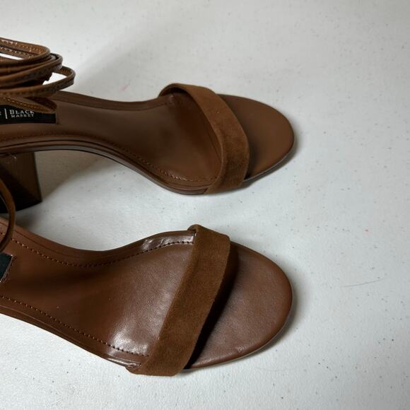 White House Black Market Women's Margot Whisky Heeled Strappy Sandals Size 9 - Picture 4 of 16